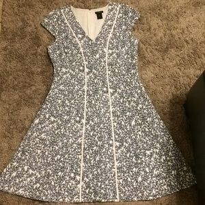 👗Ann Taylor Size 8 Petite Blue and White Dress👗